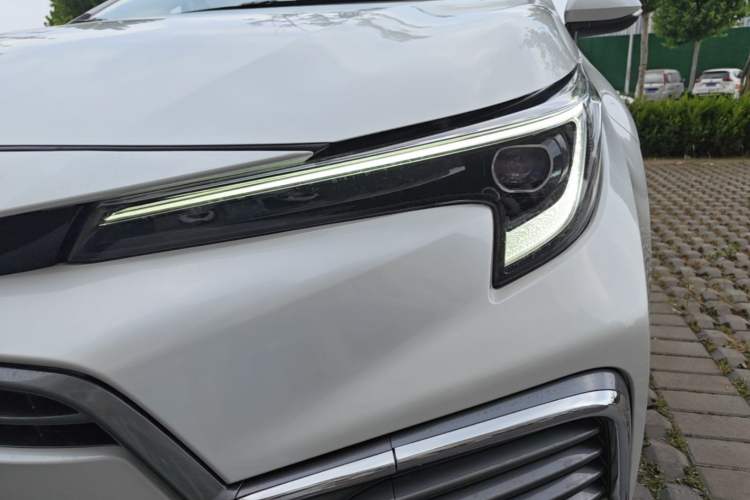Used Toyota Levin 2023 Revised Version 2.0L Luxury Edition Left Front Headlight