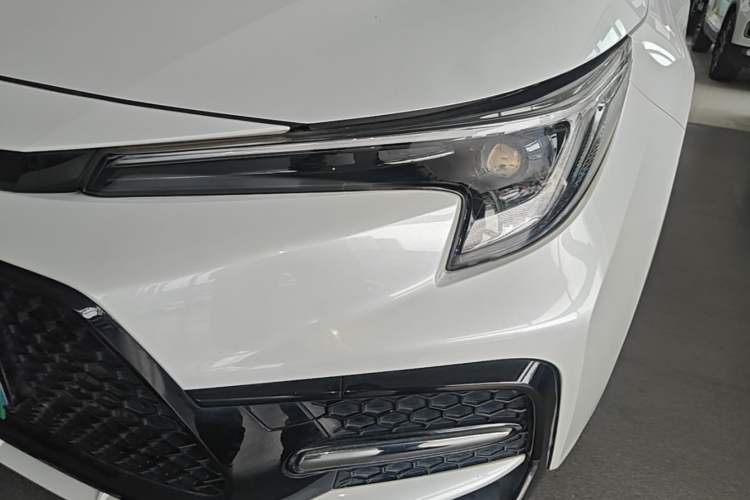 Used Toyota Levin 2023 185T CVT Sport Edition Left Front Headlight