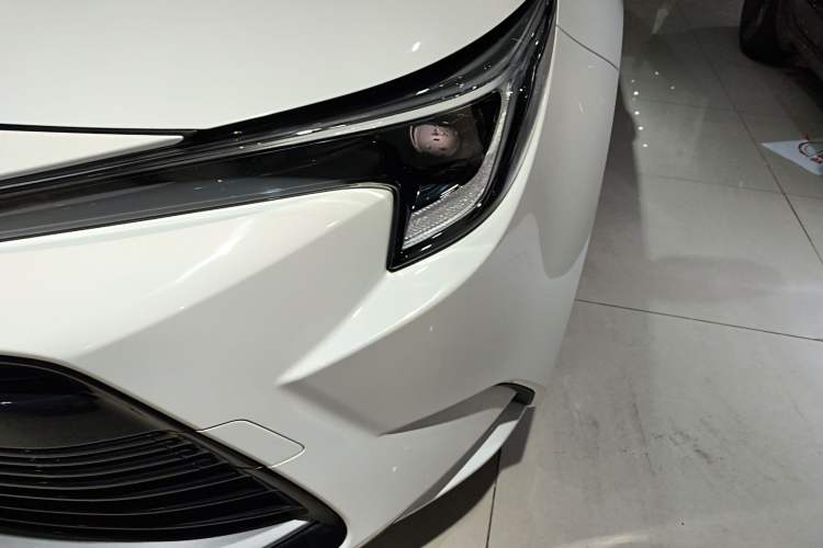 Used Toyota Levin 2023 Smart Electric Hybrid Dual-Engine 1.8L Luxury Edition Left Front Headlight