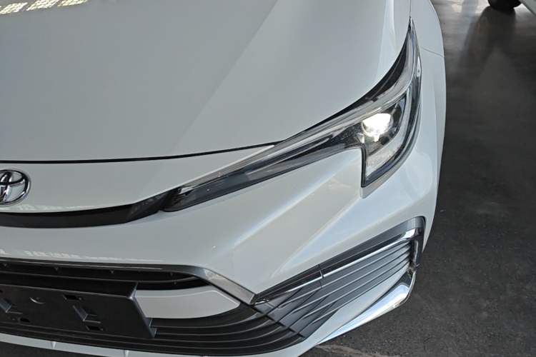 Used Toyota Levin 2023 Revised Version 2.0L Luxury Edition Left Front Headlight