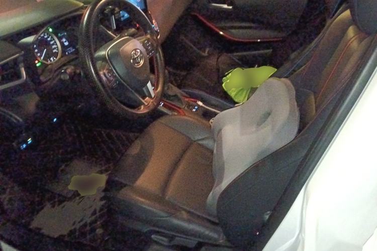 Used Toyota Levin 2023 Smart Electric Hybrid Dual-Engine 1.8L Sport Edition Left Front Seat