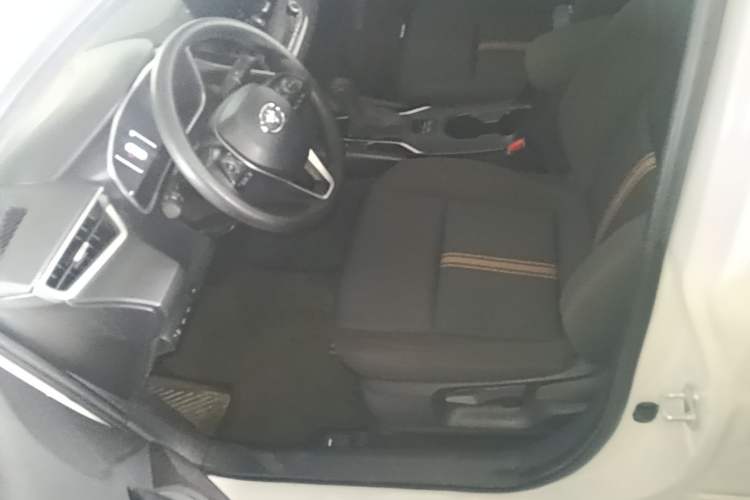 Used Toyota Levin 2023 Smart Electric Hybrid Dual-Engine 1.8L Luxury Edition Left Front Seat