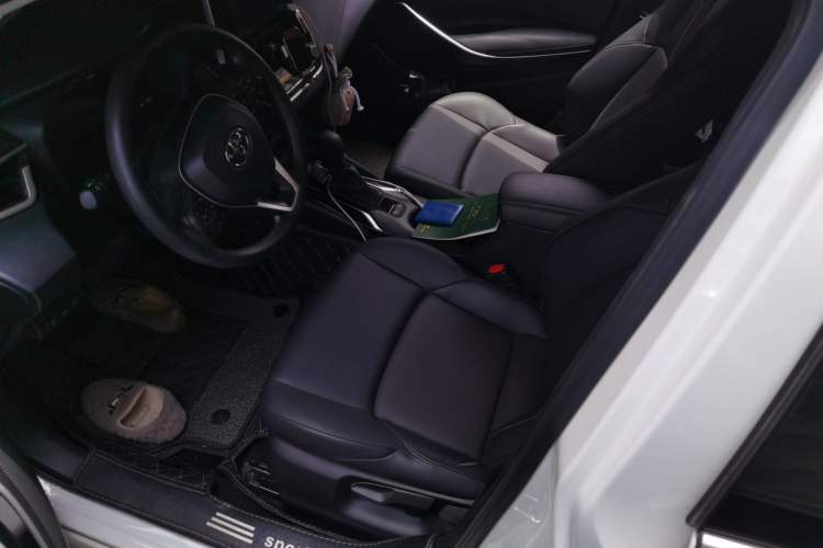 Used Toyota Levin 2023 2.0L Luxury Edition Left Front Seat