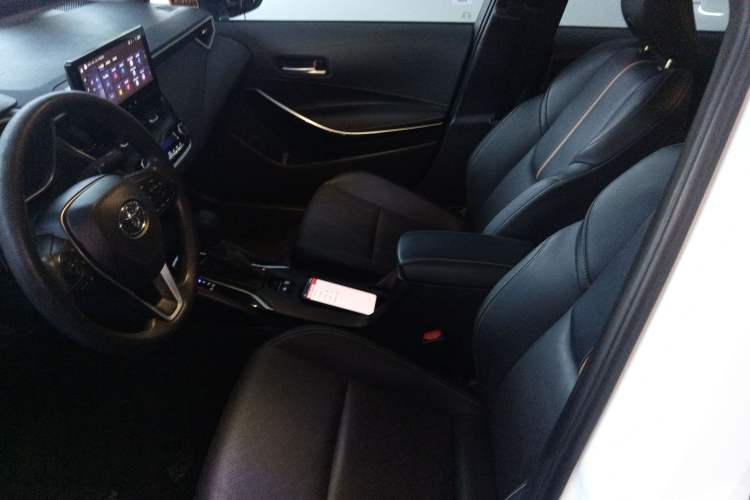 Used Toyota Levin 2023 Smart Electric Hybrid Dual-Engine 1.8L Sport Edition Left Front Seat