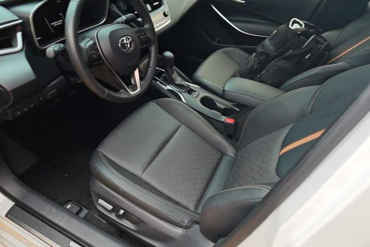 Used Toyota Levin 2023 Smart Electric Hybrid Dual-Engine 1.8L Sport Edition Left Front Seat