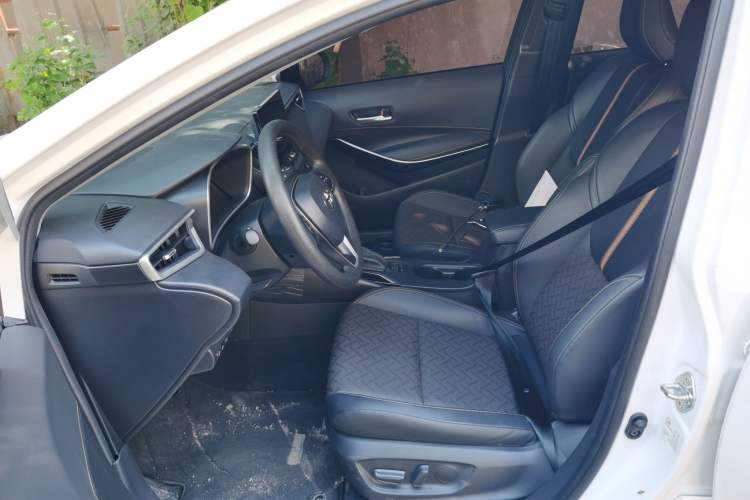 Used Toyota Levin 2023 Smart Electric Hybrid Dual-Engine 1.8L Sport Edition Left Front Seat