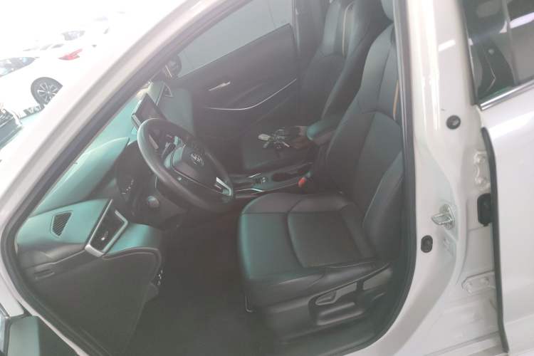 Used Toyota Levin 2023 2.0L Luxury Edition Left Front Seat