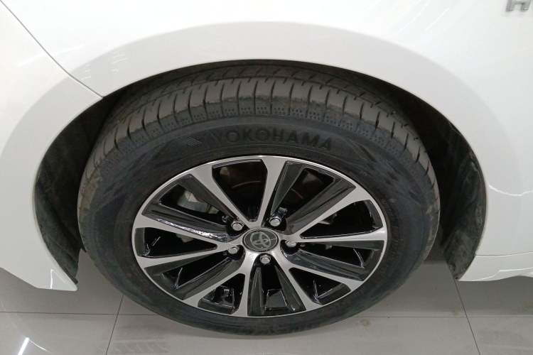 Used Toyota Levin 2023 Smart Electric Hybrid Dual-Engine 1.8L Leading Edition Left Front Wheel Hub
