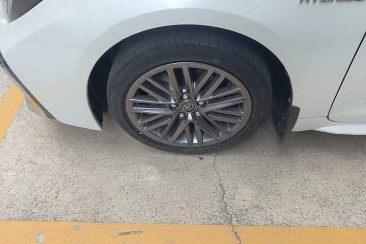 Used Toyota Levin 2023 Dual-Motor 2.0L Luxury Edition Left Front Wheel Hub