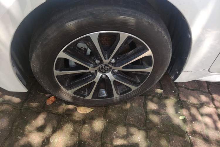 Used Toyota Levin 2023 185T CVT Luxury Edition Left Front Wheel Hub