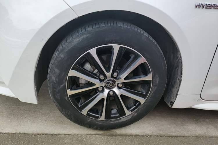 Used Toyota Levin 2023 Smart Electric Hybrid Dual-Engine 1.8L Luxury Edition Left Front Wheel Hub