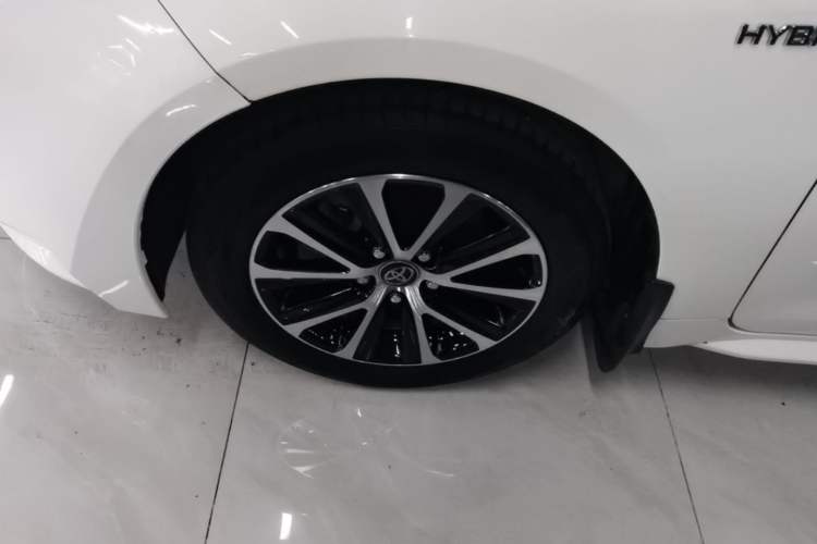 Used Toyota Levin 2023 Smart Electric Hybrid Dual-Engine 1.8L Luxury Edition Left Front Wheel Hub
