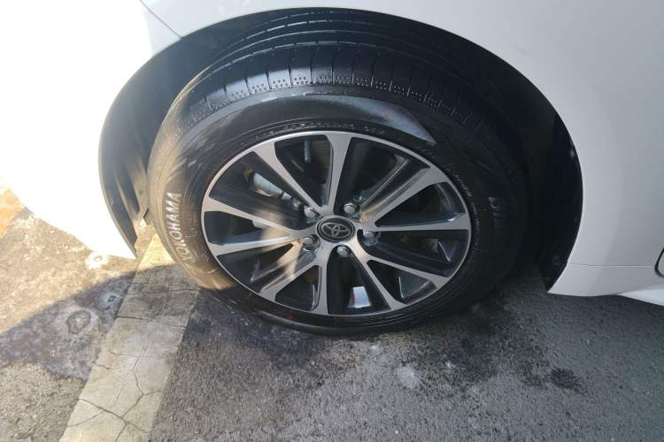 Used Toyota Levin 2023 185T CVT Luxury Edition Left Front Wheel Hub