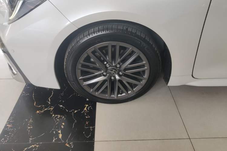 Used Toyota Levin 2023 2.0L Luxury Edition Left Front Wheel Hub