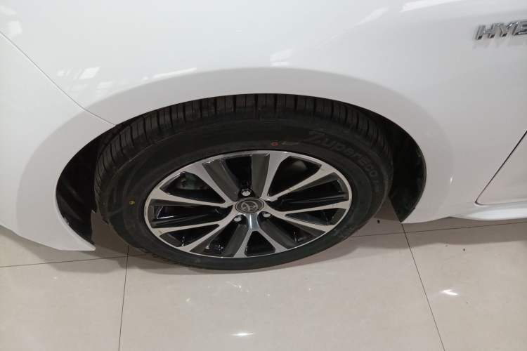 Used Toyota Levin 2023 Smart Electric Hybrid Dual-Engine 1.8L Luxury Edition Left Front Wheel Hub