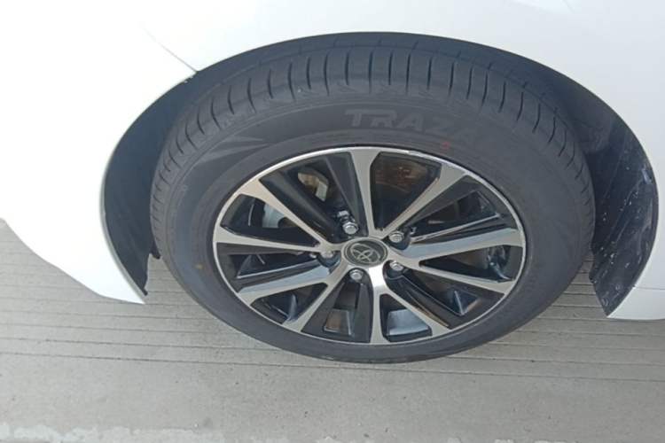 Used Toyota Levin 2023 Smart Electric Hybrid Dual-Engine 1.8L Leading Edition Left Front Wheel Hub
