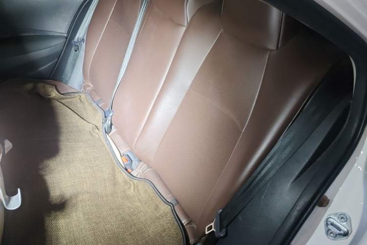 Used Toyota Levin 2023 Smart Electric Hybrid Dual-Engine 1.8L Luxury Edition Left Rear Seat