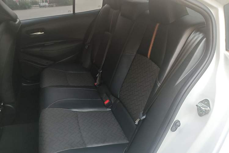 Used Toyota Levin 2023 Smart Electric Hybrid Dual-Engine 1.8L Sport Edition Left Rear Seat