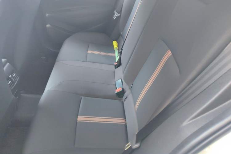 Used Toyota Levin 2023 Smart Electric Hybrid Dual-Engine 1.8L Luxury Edition Left Rear Seat