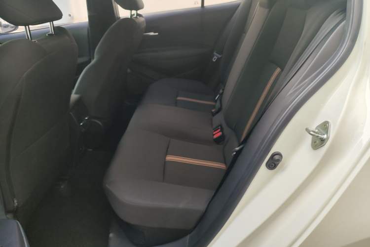 Used Toyota Levin 2023 Smart Electric Hybrid Dual-Engine 1.8L Luxury Edition Left Rear Seat