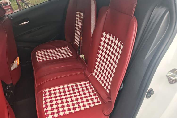 Used Toyota Levin 2023 Smart Electric Hybrid Dual-Engine 1.8L Luxury Edition Left Rear Seat