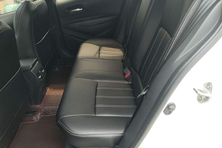 Used Toyota Levin 2023 Smart Electric Hybrid Dual-Engine 1.8L Luxury Edition Left Rear Seat