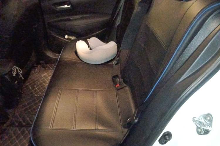 Used Toyota Levin 2023 Smart Electric Hybrid Dual-Engine 1.8L Sport Edition Left Rear Seat