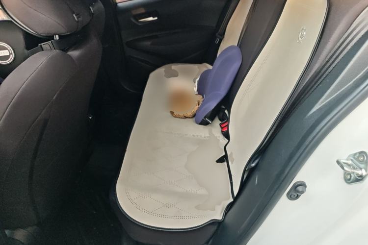 Used Toyota Levin 2023 Smart Electric Hybrid Dual-Engine 1.8L Luxury Edition Left Rear Seat