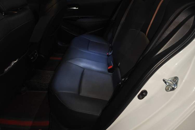 Used Toyota Levin 2023 2.0L Luxury Edition Left Rear Seat