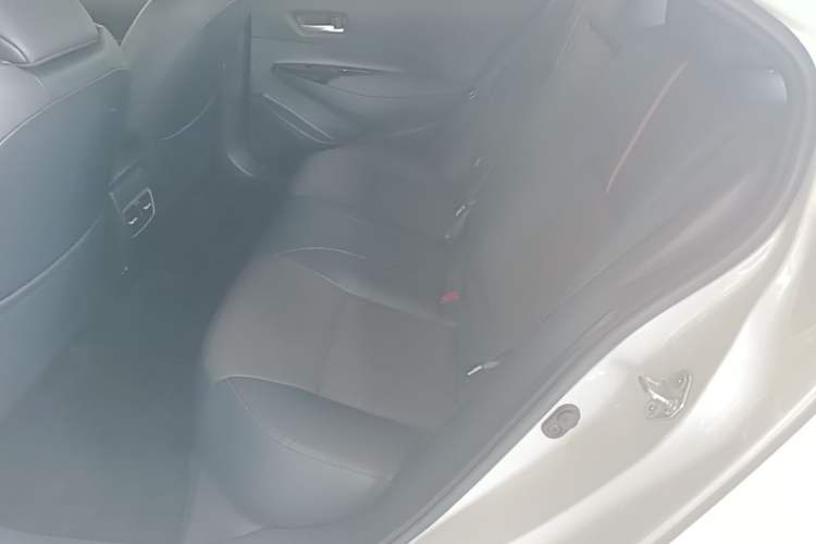 Used Toyota Levin 2023 Revised Version 2.0L Luxury Edition Left Rear Seat