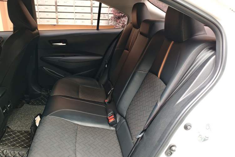 Used Toyota Levin 2023 Smart Electric Hybrid Dual-Engine 1.8L Sport Edition Left Rear Seat