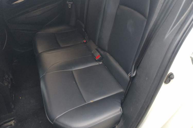Used Toyota Levin 2023 Smart Electric Hybrid Dual-Engine 1.8L Leading Edition Left Rear Seat