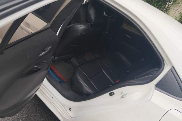 Used Toyota Levin 2023 Smart Electric Hybrid Dual-Engine 1.8L Leading Edition Left Rear Seat