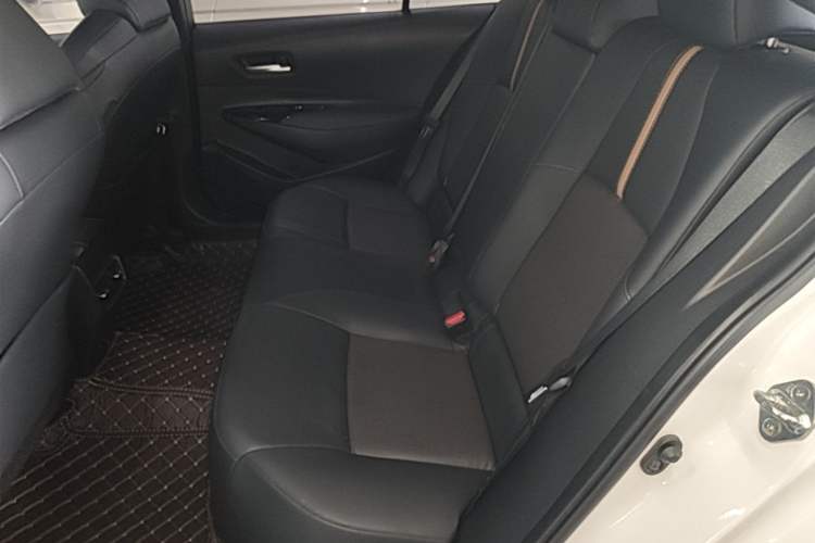 Used Toyota Levin 2023 2.0L Luxury Edition Left Rear Seat