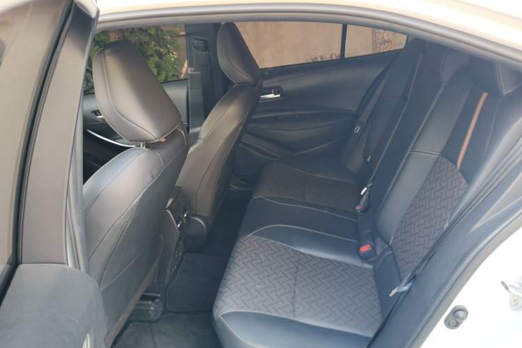 Used Toyota Levin 2023 Smart Electric Hybrid Dual-Engine 1.8L Sport Edition Left Rear Seat