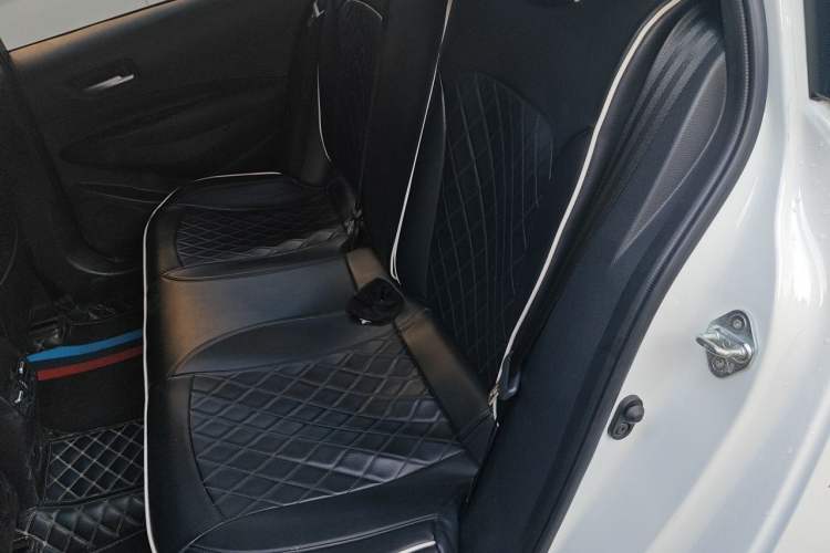 Used Toyota Levin 2023 Smart Electric Hybrid Dual-Engine 1.8L Luxury Edition Left Rear Seat
