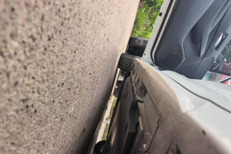 Used Toyota Levin 2023 TNGA 1.5L CVT Progressive Edition Left Side Sill