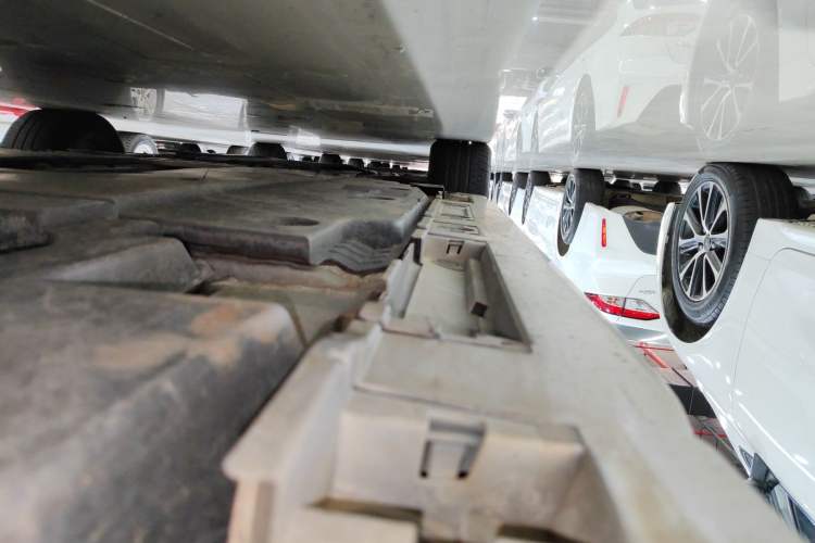 Used Toyota Levin 2023 TNGA 1.5L CVT Progressive Edition Left Side Sill