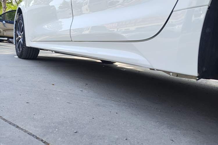 Used Toyota Levin 2023 TNGA 1.5L CVT Progressive Edition Left Side Sill