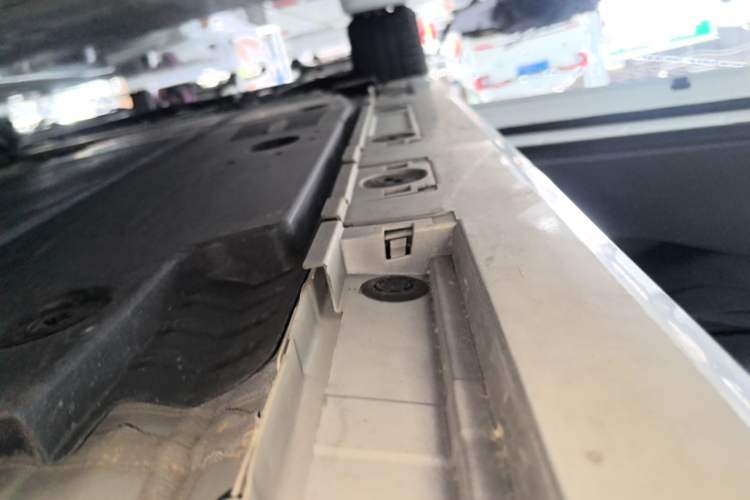 Used Toyota Levin 2023 185T CVT Luxury Edition Left Side Sill
