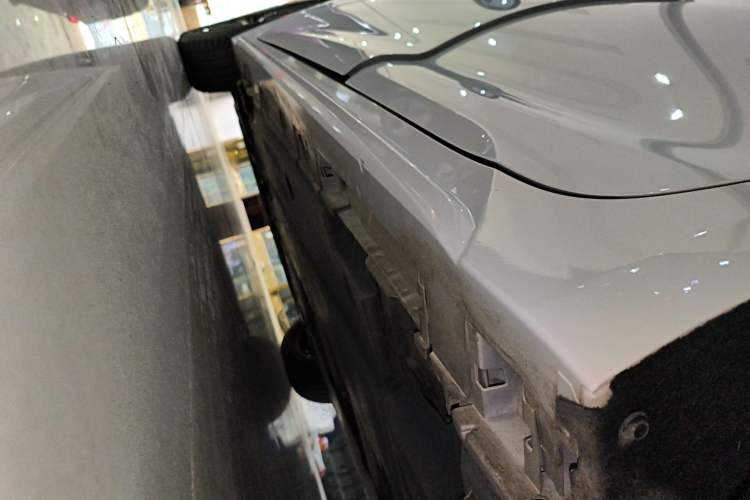 Used Toyota Levin 2023 Smart Electric Hybrid Dual-Engine 1.8L Luxury Edition Left Side Sill