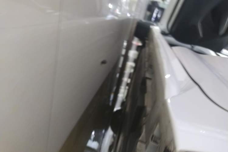 Used Toyota Levin 2023 TNGA 1.5L CVT Progressive Edition Left Side Sill