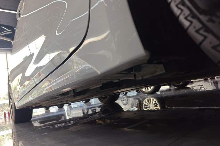 Used Toyota Levin 2023 185T CVT Sport Edition Left Side Sill