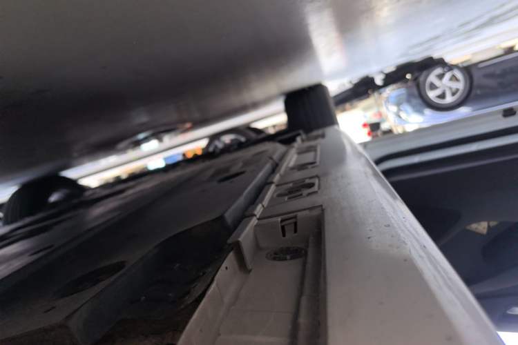 Used Toyota Levin 2023 185T CVT Luxury Edition Left Side Sill