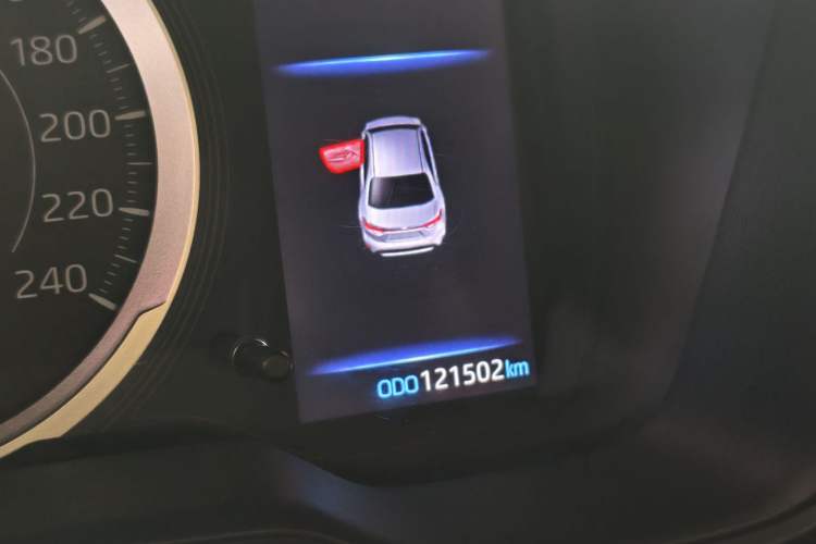 Used Toyota Levin 2023 185T CVT Luxury Edition Odometer Close Up