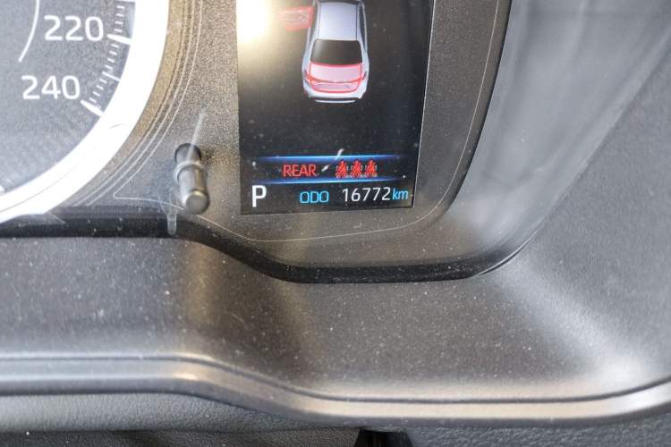 Used Toyota Levin 2023 185T CVT Luxury Edition Odometer Close Up