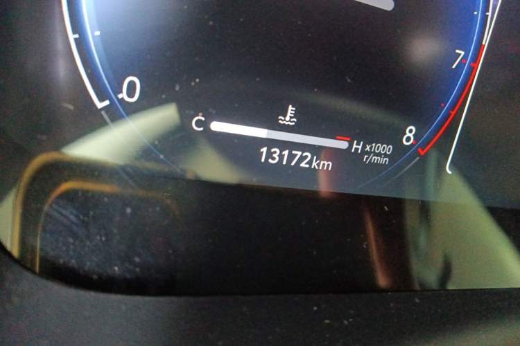 Used Toyota Levin 2023 Revised Version 2.0L Luxury Edition Odometer Close Up