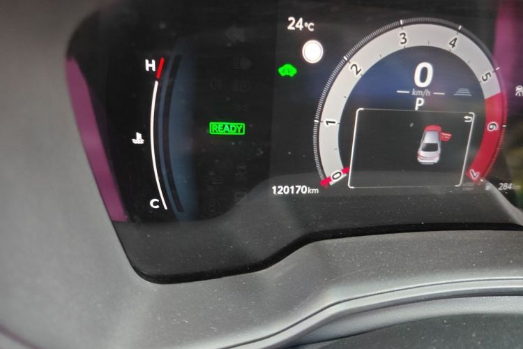 Used Toyota Levin 2023 Smart Electric Hybrid Dual-Engine 1.8L Leading Edition Odometer Close Up