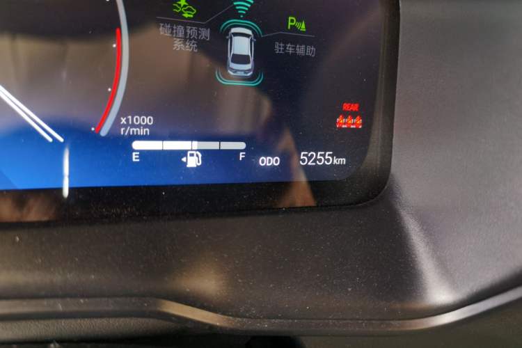 Used Toyota Levin 2023 2.0L Luxury Edition Odometer Close Up