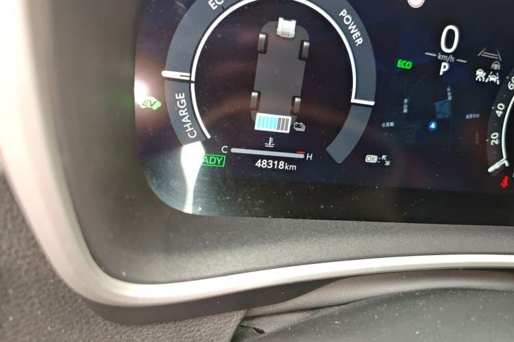 Used Toyota Levin 2023 Smart Electric Hybrid Dual-Engine 1.8L Sport Edition Odometer Close Up